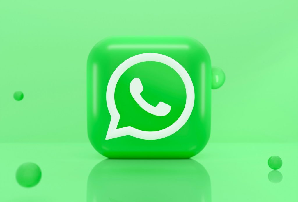 WhatsApp em breve permitirá fixar múltiplas mensagens em conversas